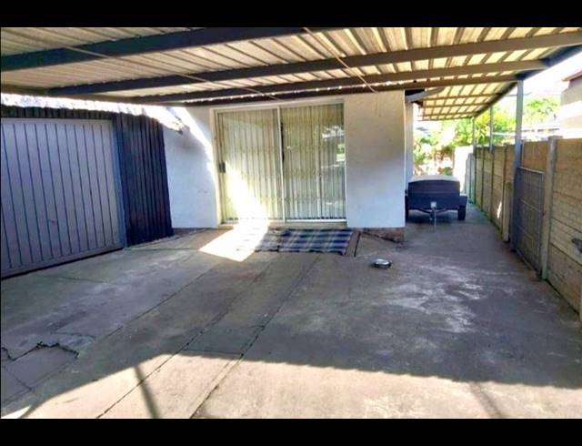 3 BEDROOM HOUSE FOR SALE IN VELD EN VLEI